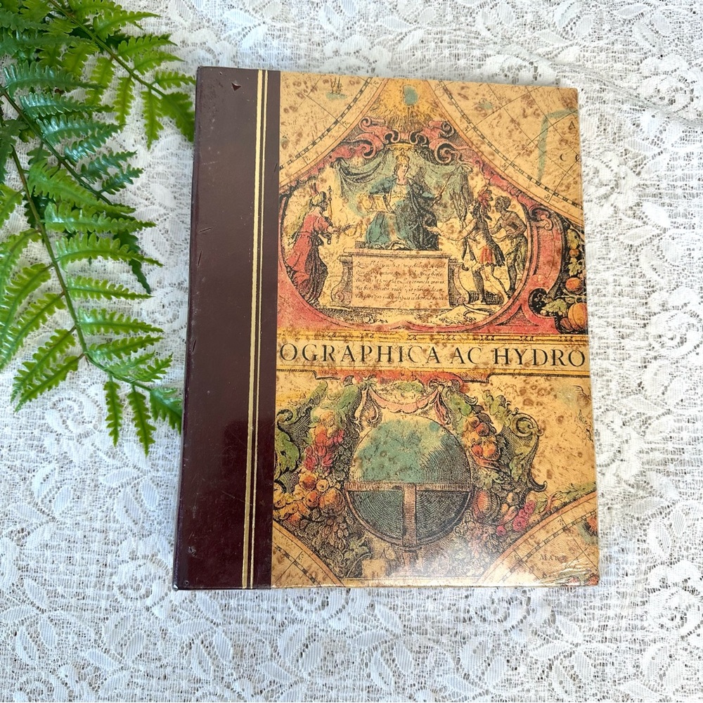 Vintage Hilroy Geographica Photo Album